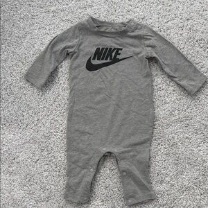 Nike baby one piece, 6months